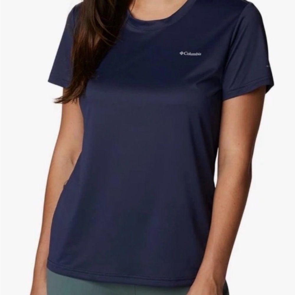 Columbia Navy Blue Hike Notcurnal Short Sleeve T - Shirt